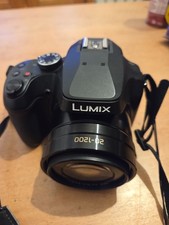 appareil photo lumix hybride noir zoom ×60 batterie et carte mémoire 16GwB