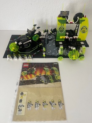 LEGO BLACKTRON II: ALPHA CENTAURI OUTPOST (6988) - 100% COMPLETE - CHECKED