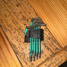 Wera 05024335001 TX Bo Multicolour L-Key Set for Tamper-Proof Torx Screws 9pc