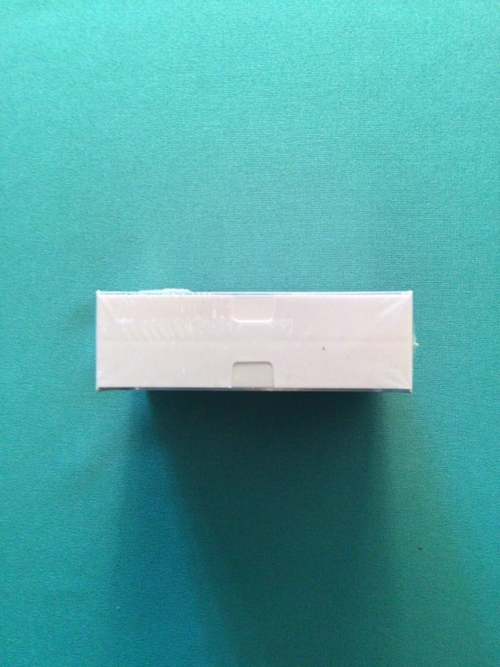 Антология The Beatles - кассеты - в заводской упаковке в оригинальной коробке - Изображение 4 из 4