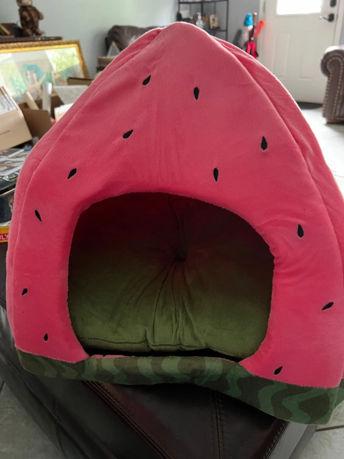 New Watermelon w/ tags 16.14 X 16.14 X 15.15 Cat Dog Pet Bed Heart to Tail