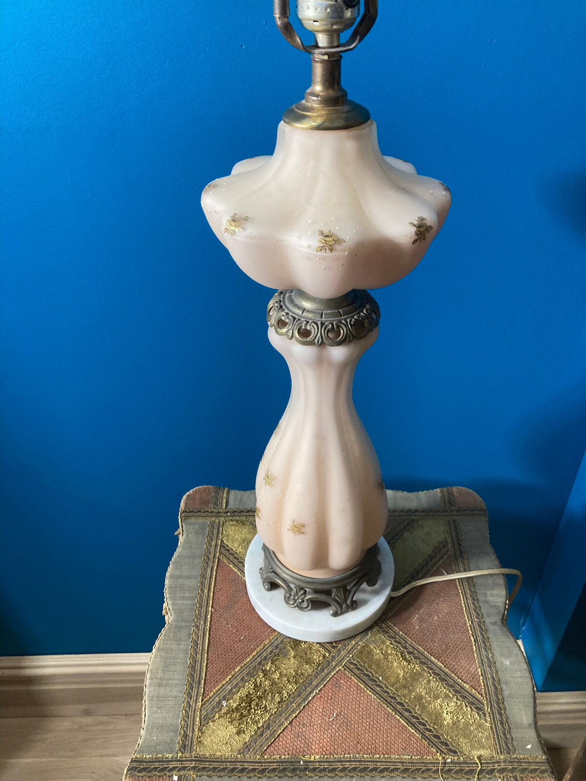 Hollywood Regency  Era Pink  Etched Milk Glass Lamp Marble Feet