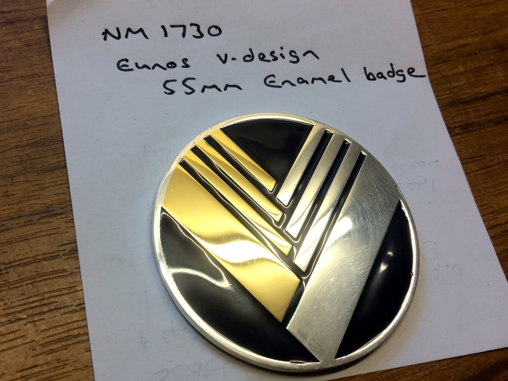 マークアンドロナ　エンボスロゴ
キムタク　モデル　完売品 s-l1200.jpg