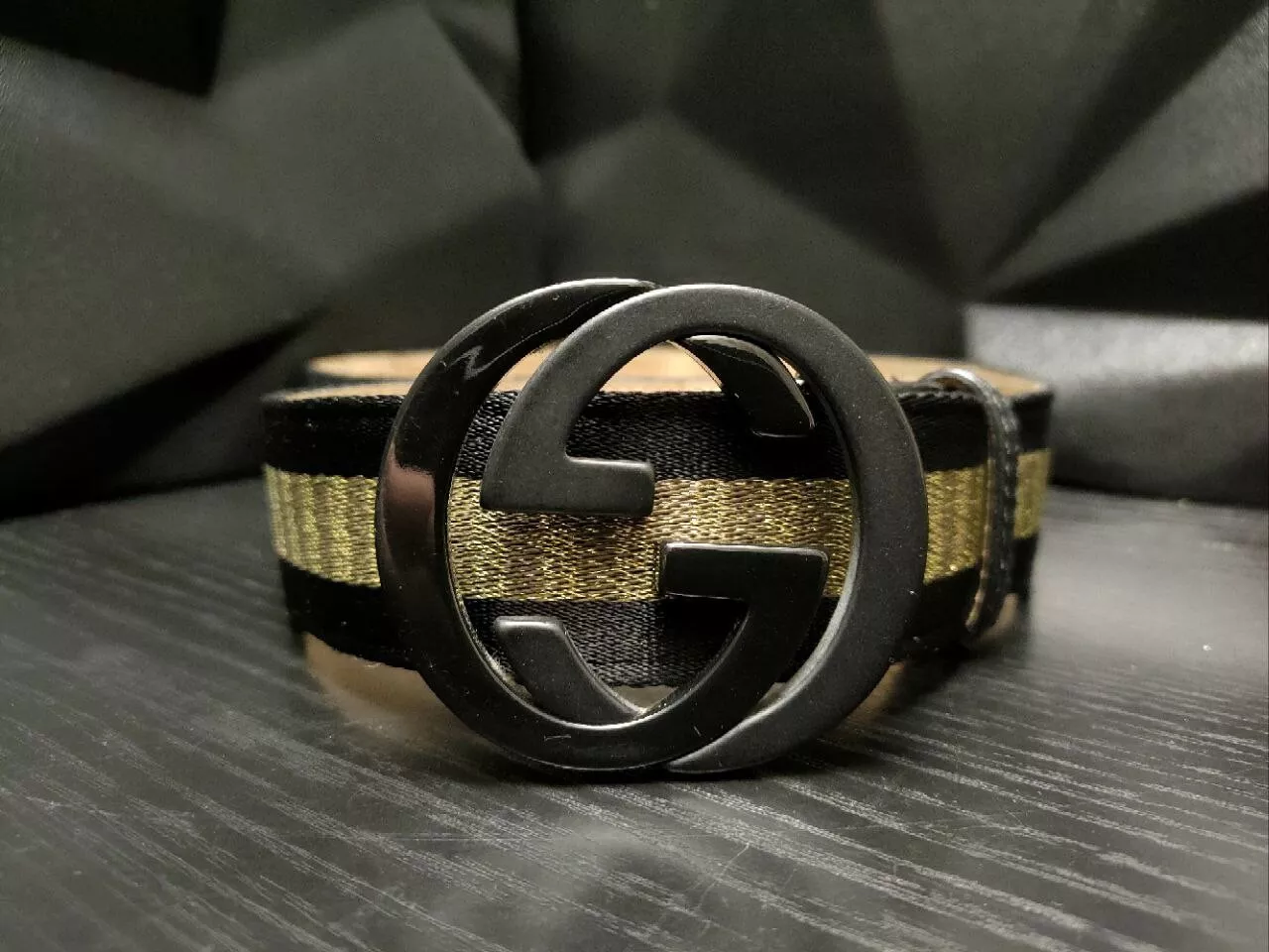 Gucci Leather Belt 105 cm