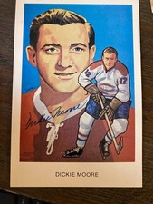 Dickie Moore Montreal Canadiens signed autographed Hockey postcard card
