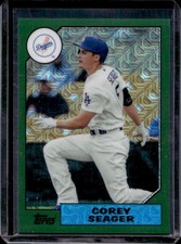2017 Topps Corey Seager Silver Pack Series Two Green #/175 Dodgers