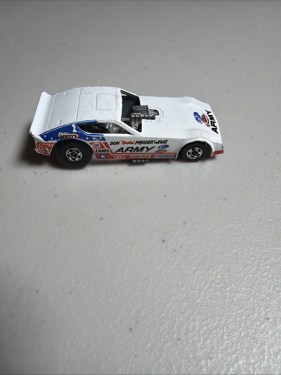 HotWheels ARMY FUNNY CAR ホットウィール　ヴィンテージ Hot Wheels 1977 Funny Car In Vintage Manufacture Diecast Cars