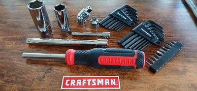 33 pc CRAFTSMAN TOOLS SOCKETS,EXTENSIONS AND ACCESORIES NEW