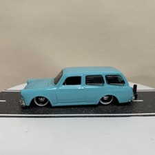 Maisto Design 66-69 1967 Vw Volkswagen 1600 Squareback Wagon Light Blue 164 Nm