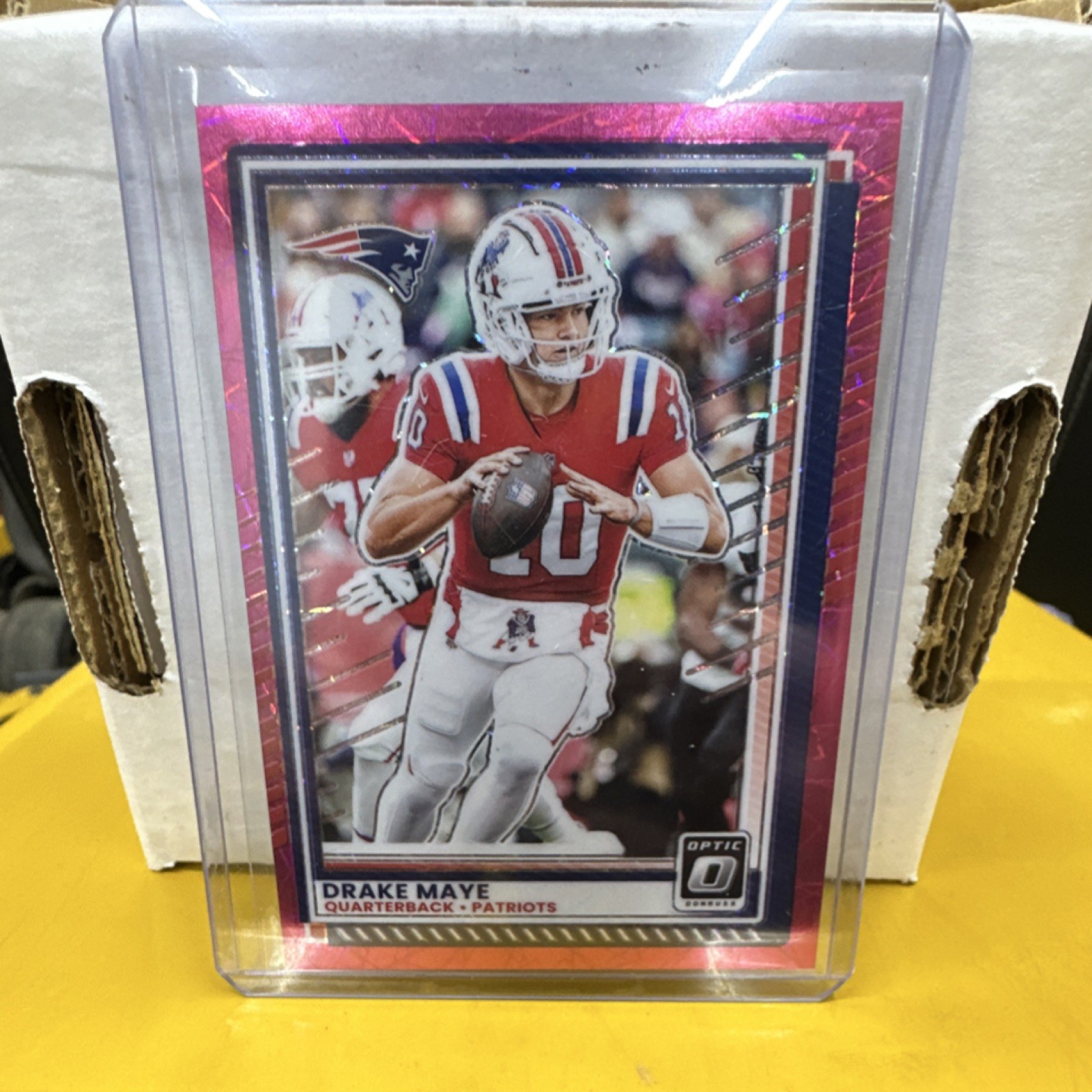 2025 Panini Donruss Optic Pink Velocity Prizm Drake Maye Patriots #47 /99