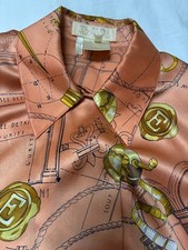 ESCADA VINTAGE SILK BLOUSE IN APRICOT IN EXPLORER PRINT 36 RUNS 8  ITALY