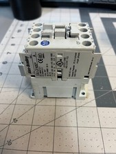 ALLEN BRADLEY 700-CF400 SER A CONTACTOR 110/120V 50/60HZ COIL 208-3 