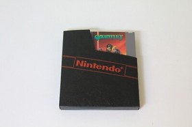 Gauntlet Original Nintendo NES Game