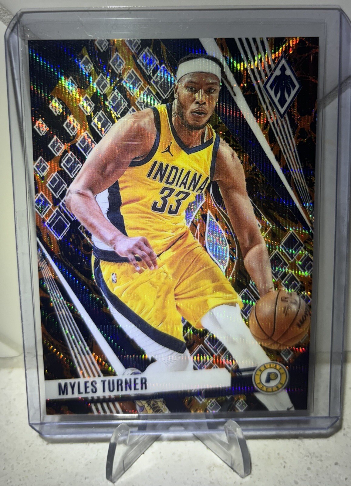 2023-24 Panini Phoenix Lava /75 Myles Turner SP Pacers