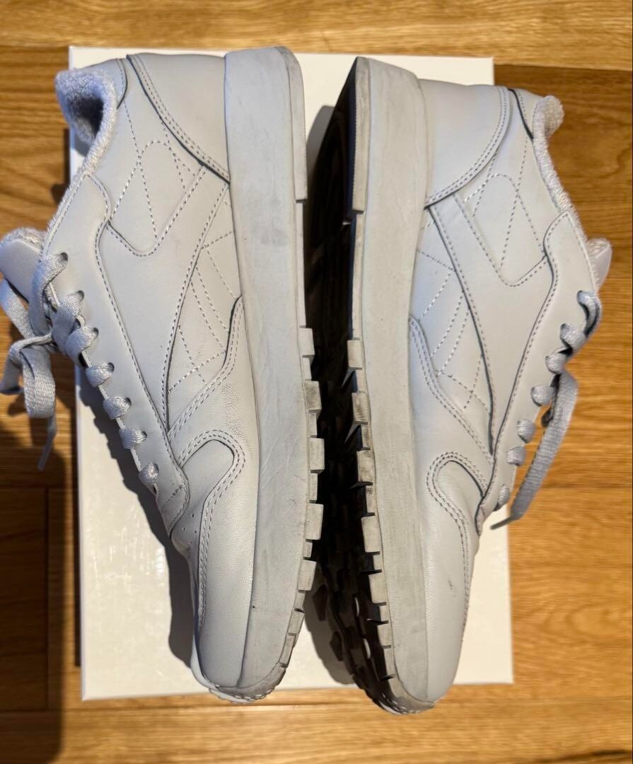 Maison Margiela x Reebok Classic Leather Tabi Pure Grey H05534