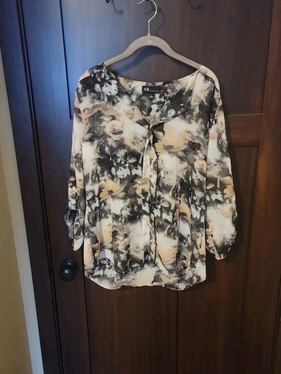 EUC Women's AGB Chiffon Sheer Floral Roll-Tab 3/4 Sleeve Blouse Top Size Large