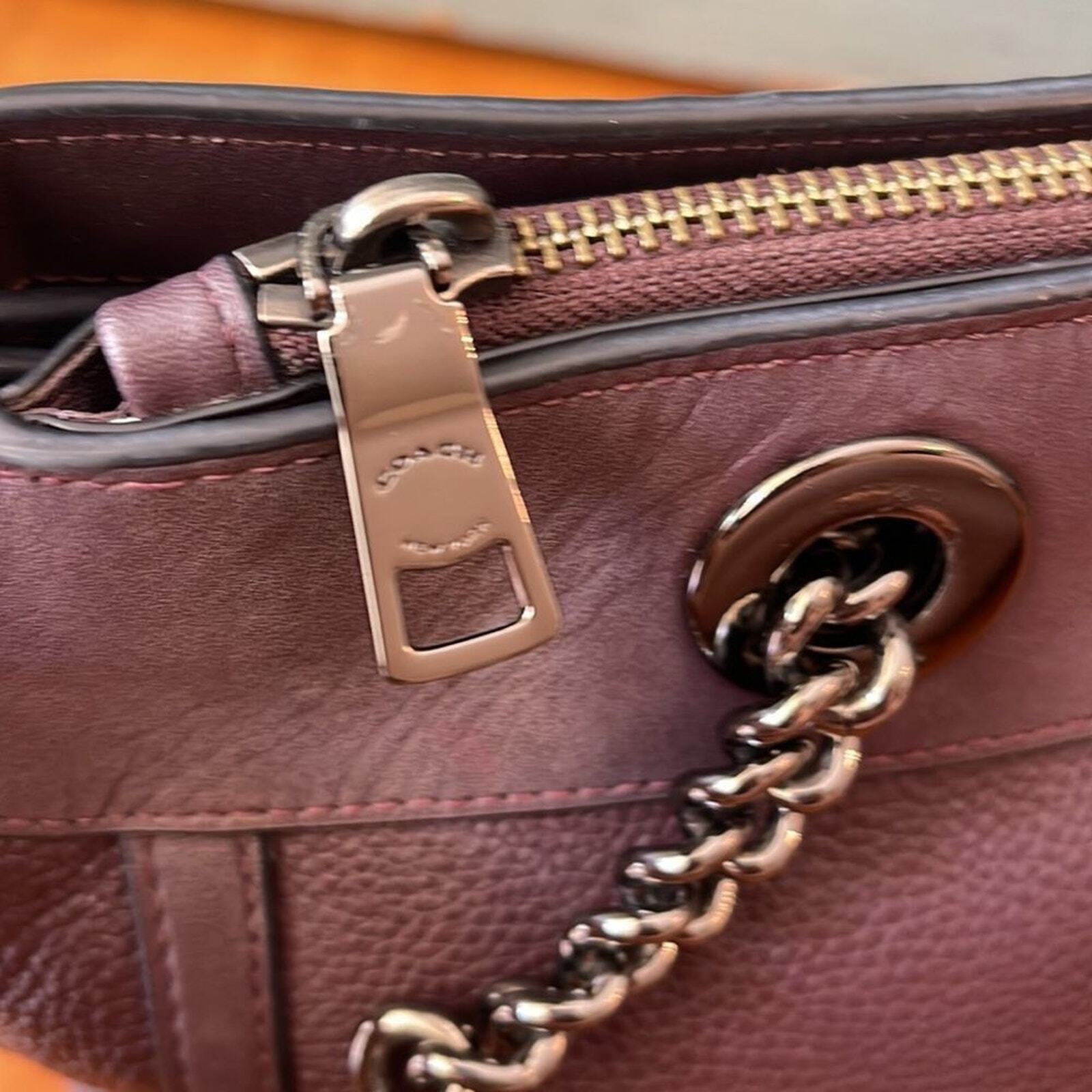 Coach Leather shoulder bag + wallet combo - image 11