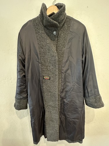 Agnona Charcoal Grey Alpaca Wool Shaggy Boucle Fully Lined Coat Made in Italy - Picture 6 of 7