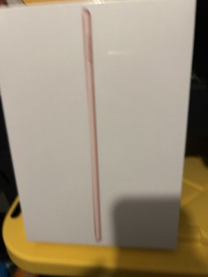 Apple iPad (7th Generation) A2197 128 GB, Wi-Fi + 4G, 10.2 in