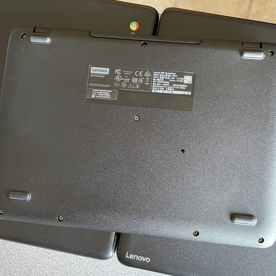 Chromebook Lenovo N23 con pantalla táctil Intel 1,60 GHz 4 GB Ram 16 GB con cargador Foto 3 de 4