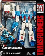 Transformers Generations Combiner Wars Ultra Magnus Leader Action Figure