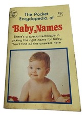 Vintage Globe Mini Mag 228 The Pocket Encyclopedia Of Baby Names 1978 RARE