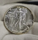 1987 US Silver Eagle $1  Nice Unc Edge Toning