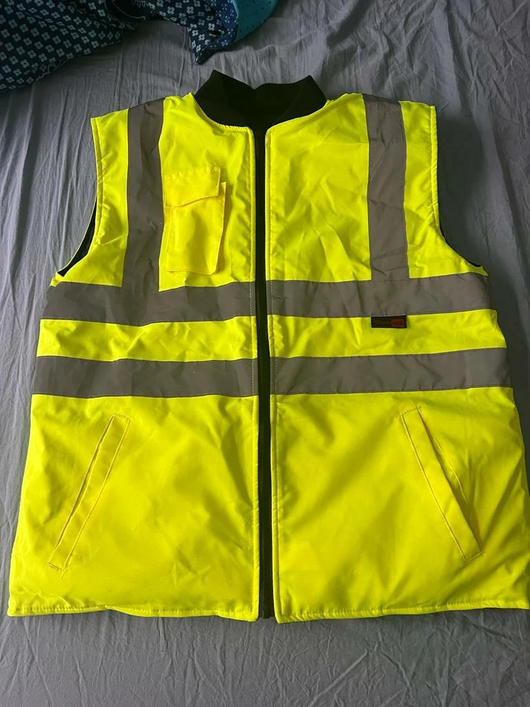 REVERSIBLE HIGH VISIBILITY BODY WARMER EN20471 CLASS 3