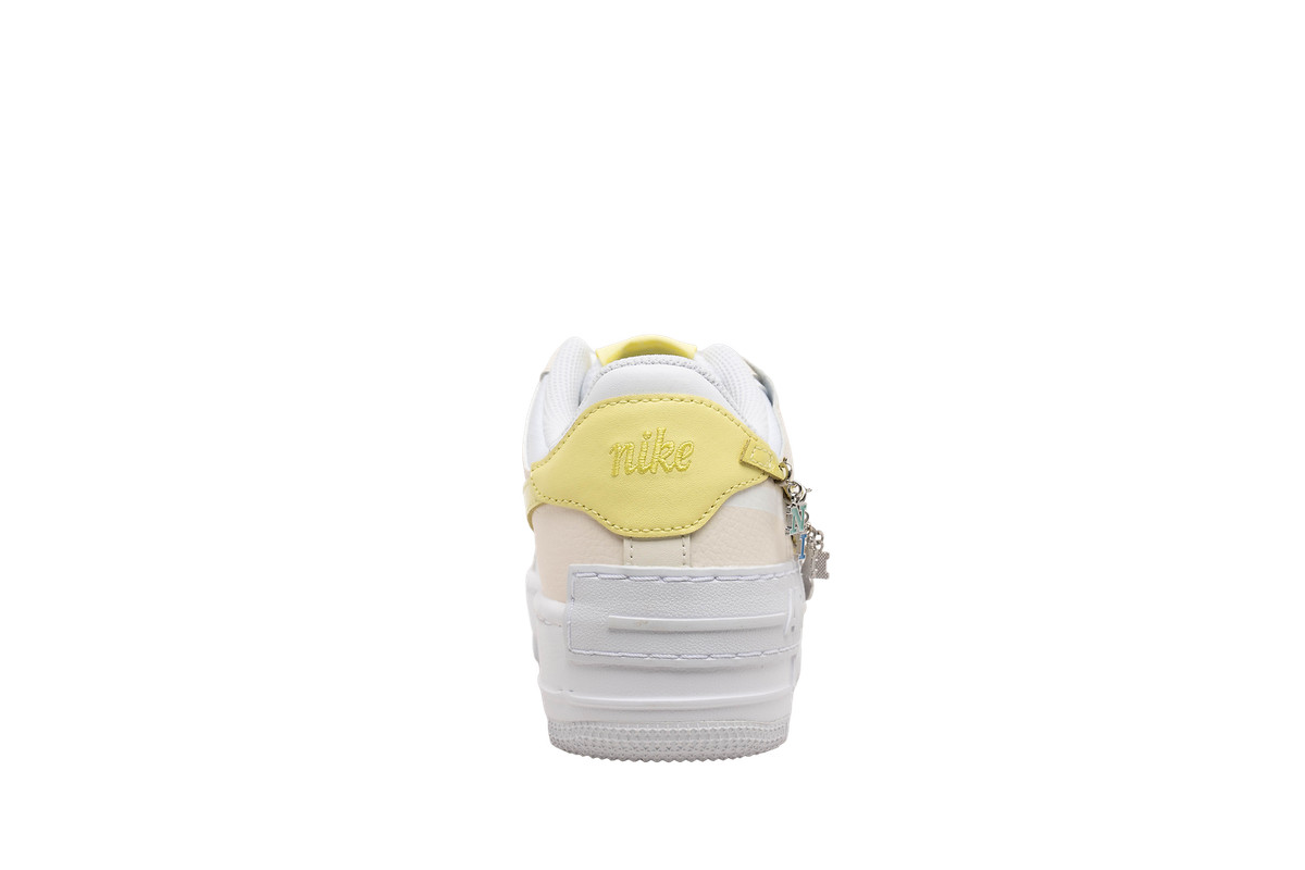 pale ivory light zitron