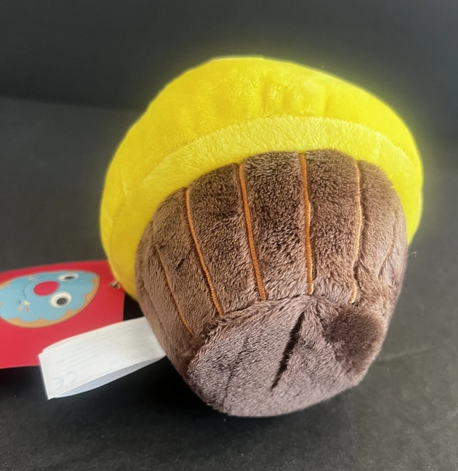 Kidrobot Yummy World 5" Buttercream Cupcake Toy Designer Plush NEW w/Tag - Rare! - Image 3 of 4