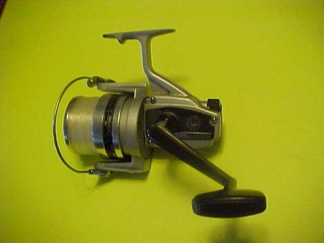 CLASSIC VINTAGE DAIWA 7000X SPINNING REEL, MADE IN JAPAN L CLASSIC VINTAGE DAIWA 7000X SPINNING REEL, MADE IN JAPAN L