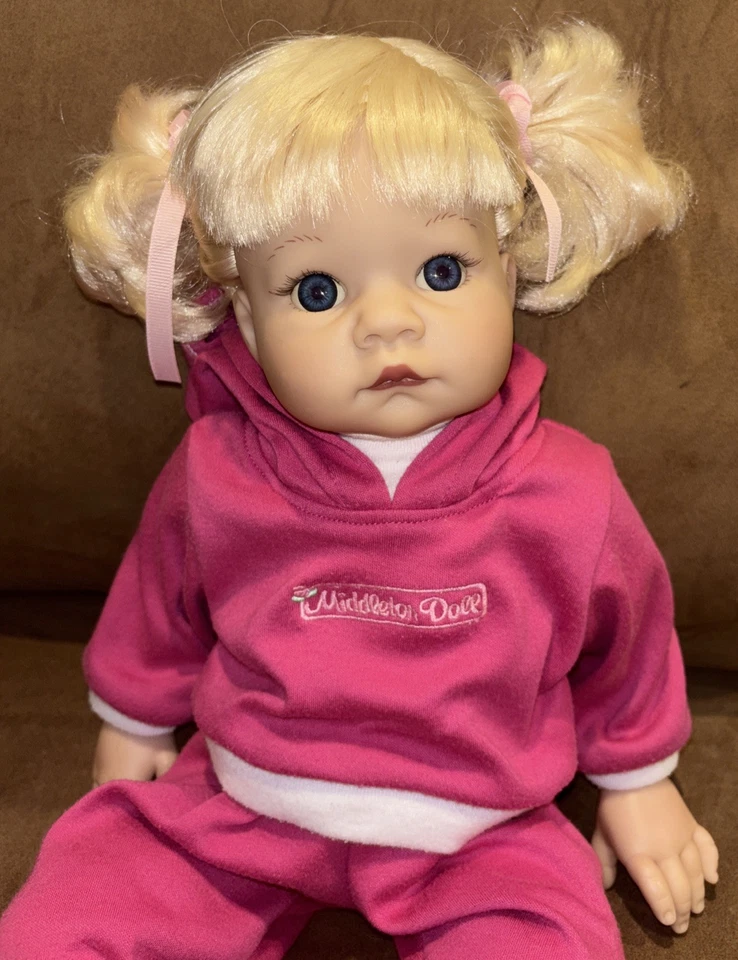 Lee Middleton Original ~ Reagan Doll ~ Blonde Pony Tails 19" Reva Schick 1998 - Image 2 of 4