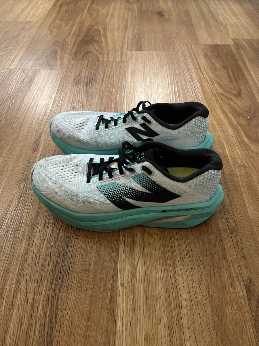 New Balance FuelCell SuperComp v3 UK10.5
