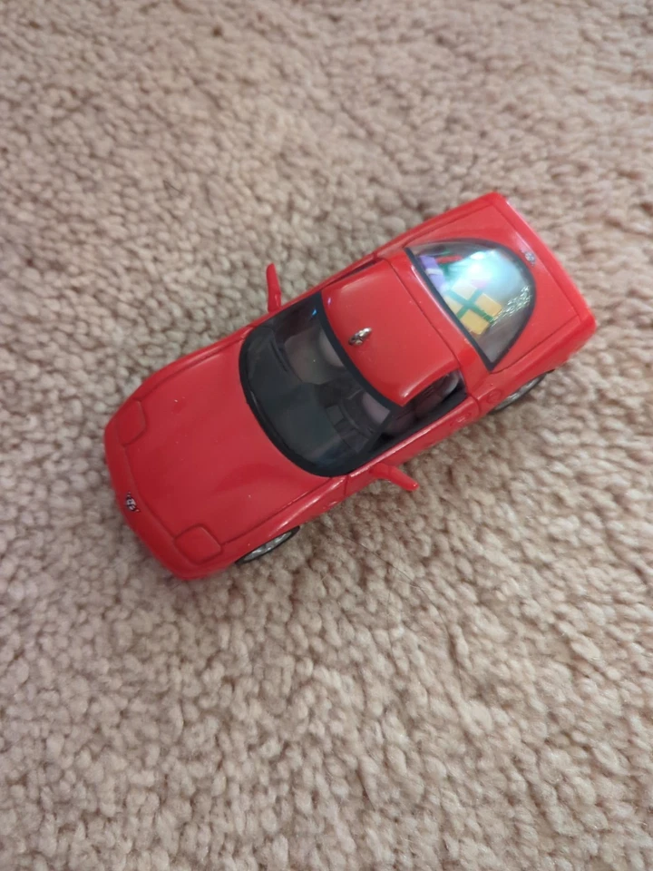 Ornamento Hallmark Keepsake 1997 tocha vermelha Chevrolet Corvette caixa original - Imagem 4 de 4