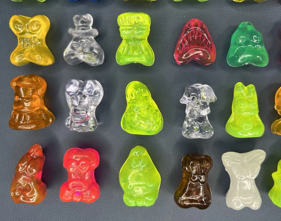 Crazy Bones Original Series 1 Complete Classic Set of 60 Figures Including Eggy - Image 3 of 4