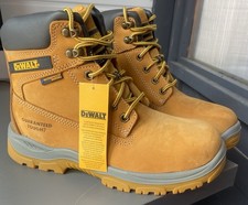 NEW IN BOX: DEWALT Titanium Waterproof Safety Boots Size 6