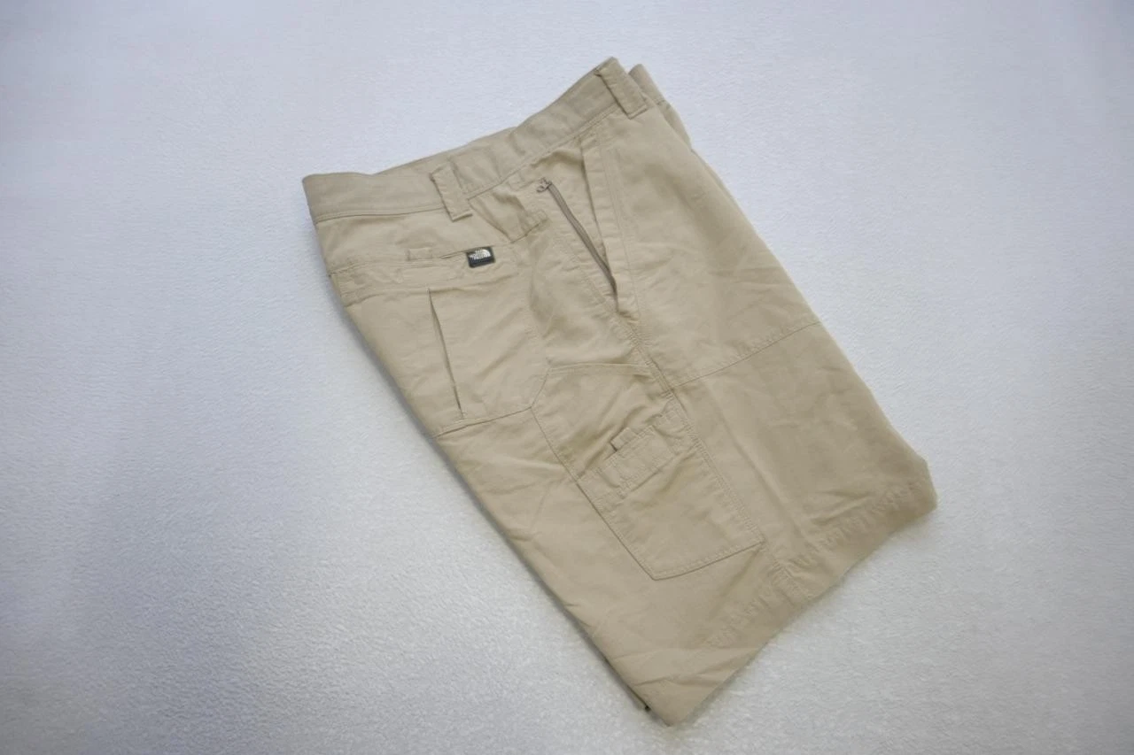The North Face Nylon Cargo Shorts Fishing Hiking Trekking Beige Mens Sz 34