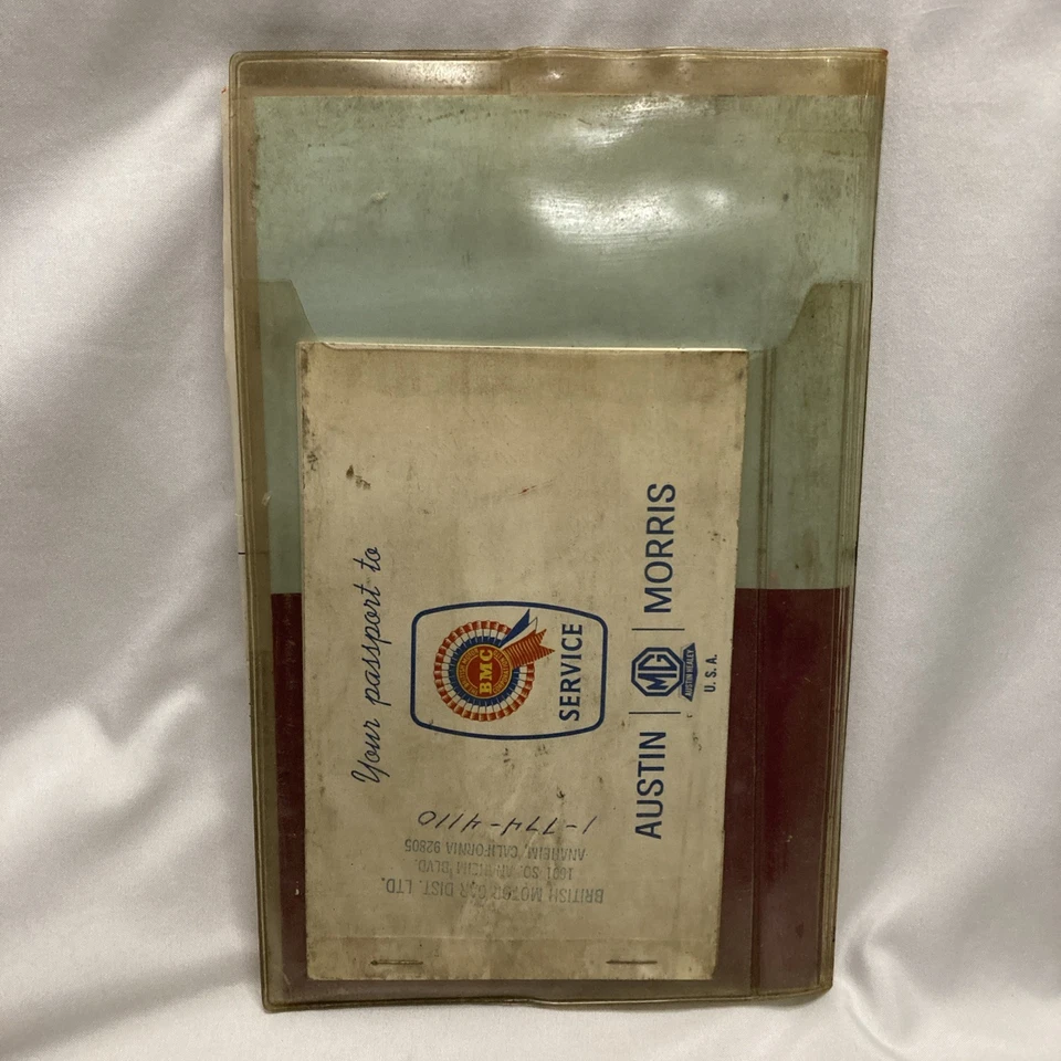 Manual del conductor Austin Mini Cooper 1966 con direcógrafo y registro de mantenimiento Foto 2 de 4