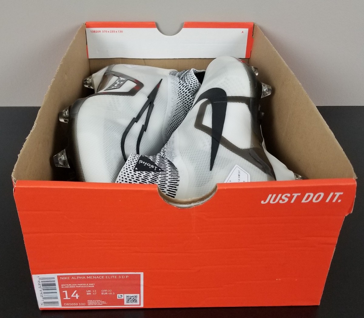 Mens Size 11 Nike Alpha Menace Elite 3 White Particle Grey Detachable DR5659-100 Amazon.com | Nike Alpha Menace Elite 3  main image 2