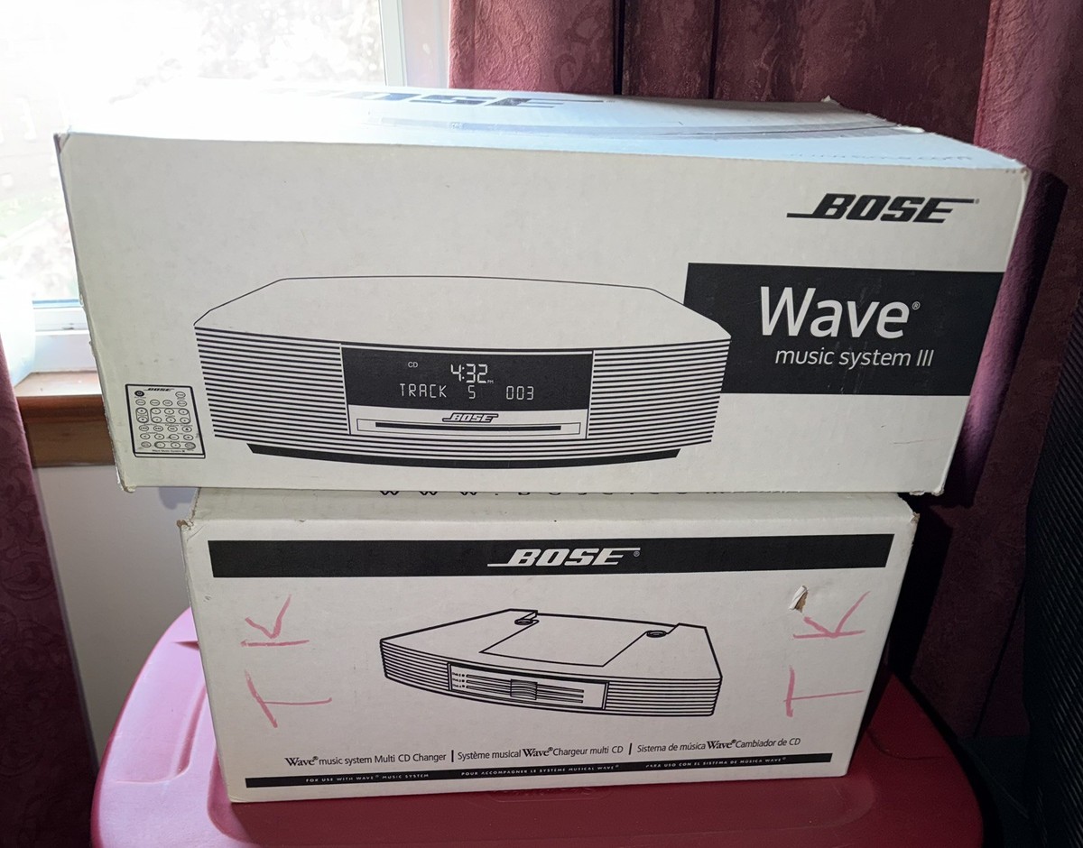 VINTAGE BOSE WAVE SYSTEM III & WAVE MUSIC MULTI CD CHANGER