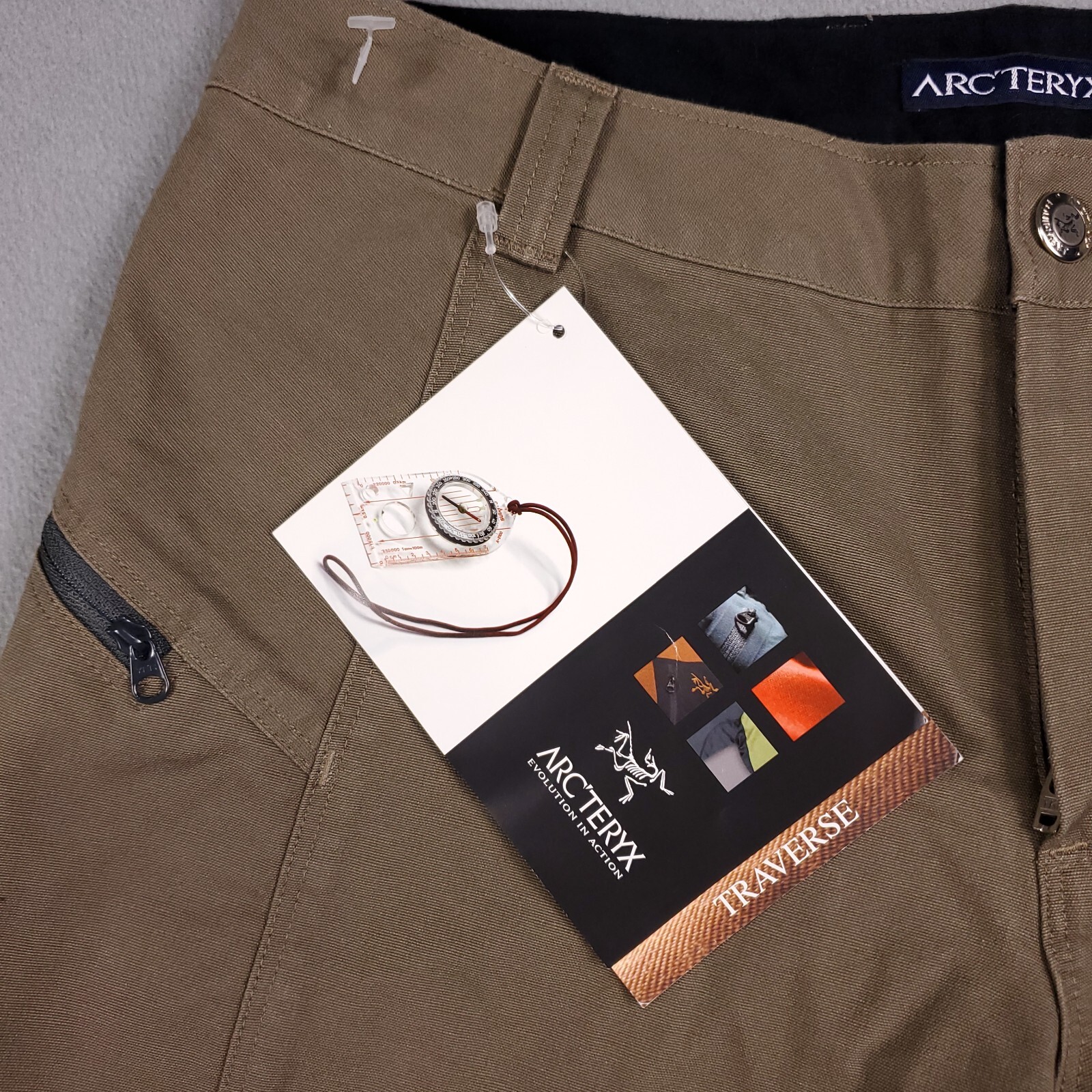 Pantaloncini da trekking Arc'Teryx Traverse Gamut marrone talpa nylon elasticizzato taglia 6 nuovi con etichette difetto*