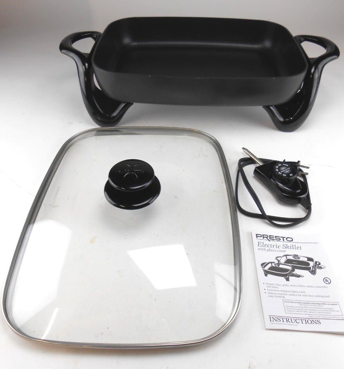 Presto 16Inch Electric Skillet with Glass Cover 06852 Pristine