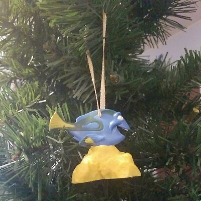 NEW DISNEY PIXAR FINDING NEMO / DORY ROYAL BLUE TANG DORY CHRISTMAS ORNAMENT