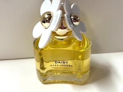 1 x DAISY  Marc Jacobs   3.4 Oz Eau De Toilette  Spray