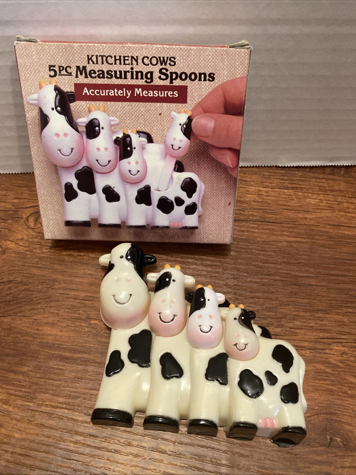 Vintage Cow Measuring Cups Set Of 4 Novelty Farmouse Plastic
Opens in a new window or tab