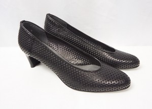 cut shoes for womens