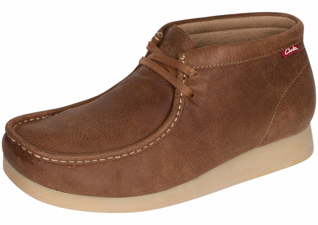 clarks stinson hi moc toe boot