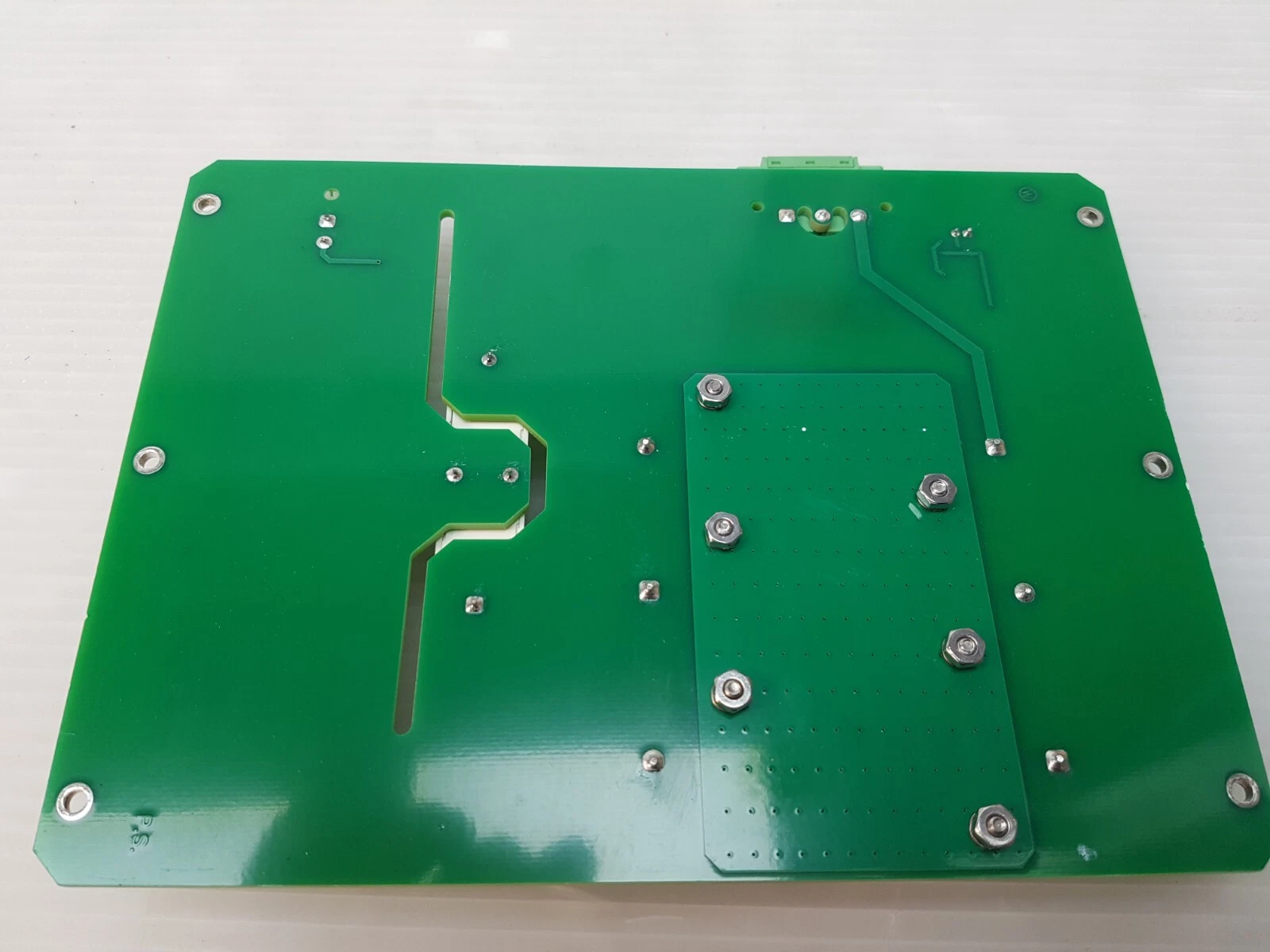 Solder side of the Lumenis PC-1149680 capacitors dump board