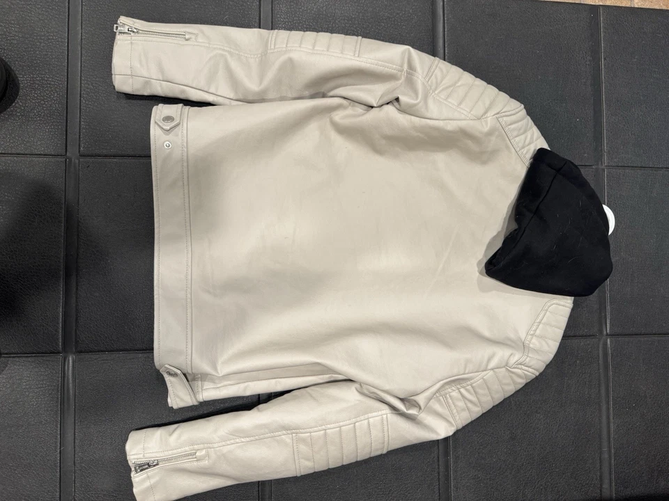 Guess Davino Imitación Cuero Capucha Hombre M Moto Chaqueta Beige Negro Capucha Extraíble Foto 3 de 4