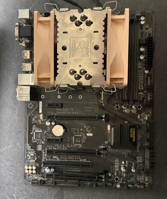 Gigabyte GA-H270-HD3 Mainboard + Intel i5-7500 Prozessor + Noctua NH-U12A Kühler